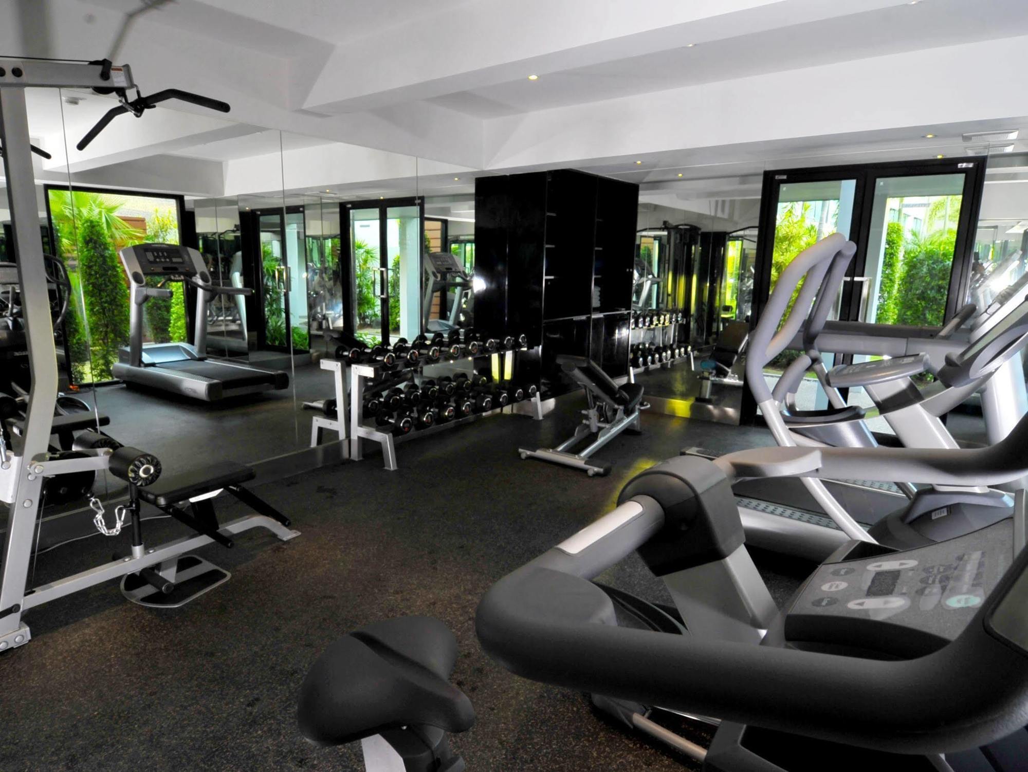 B - Lay Tong Resort Phuket Екстериор снимка